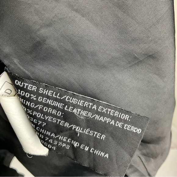 Worthington Vintage Black Leather Blazer - Picture 6 of 8